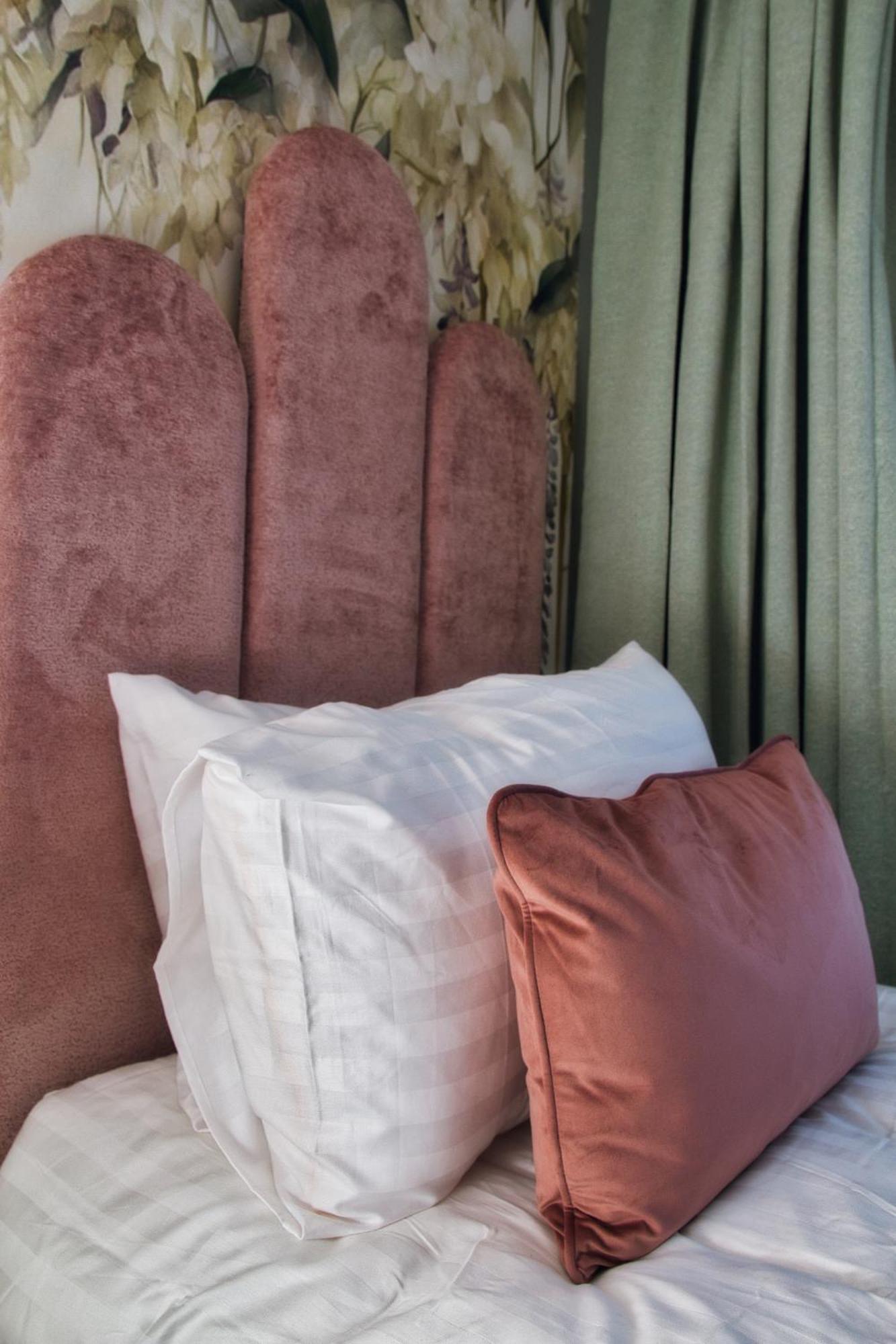 Bed and Breakfast The Monks Quarters Quinn Esterno foto